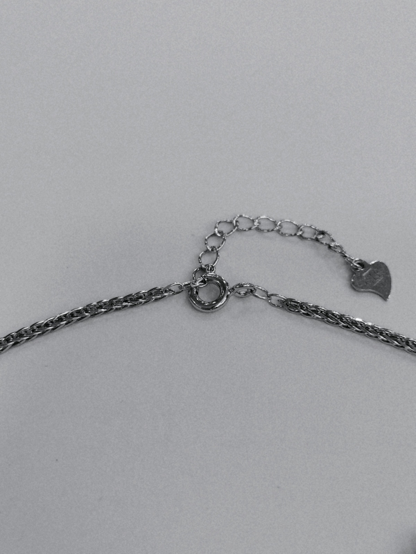 Stříbrný náramek s onyxem