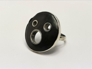 Stříbrný prsten s ebenovým dřevem