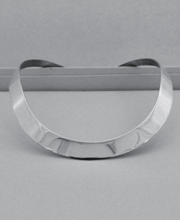Masívní hladký stříbrný náhrdelník