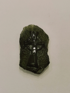 Vltavín glyptika keltský kříž