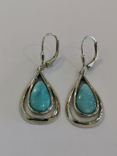 Stříbrné naušnice s larimarem